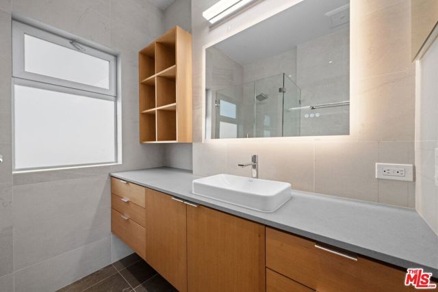 1227 23rd Street A, Santa Monica, CA 90404
