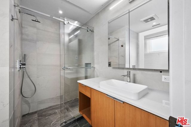 1227 23rd Street A, Santa Monica, CA 90404