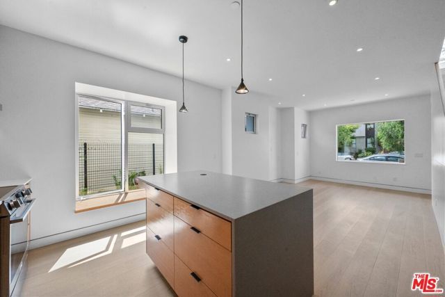 1227 23rd Street A, Santa Monica, CA 90404