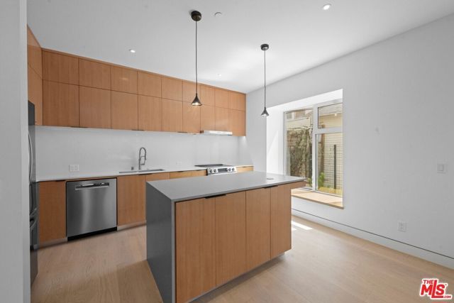 1227 23rd Street A, Santa Monica, CA 90404
