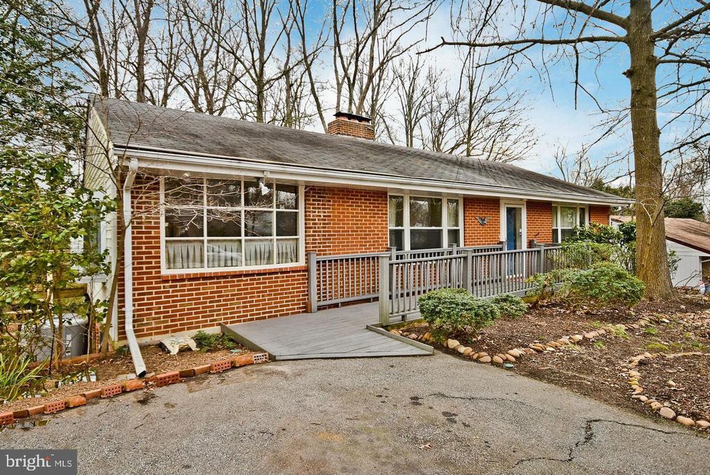 13506 HARRISON AVE, Fort Washington, MD 20744