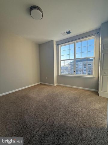 1136 HALIFAX PL, Hamilton, NJ 08619