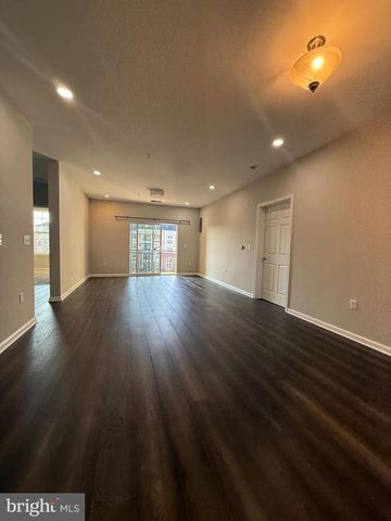 1136 HALIFAX PL, Hamilton, NJ 08619