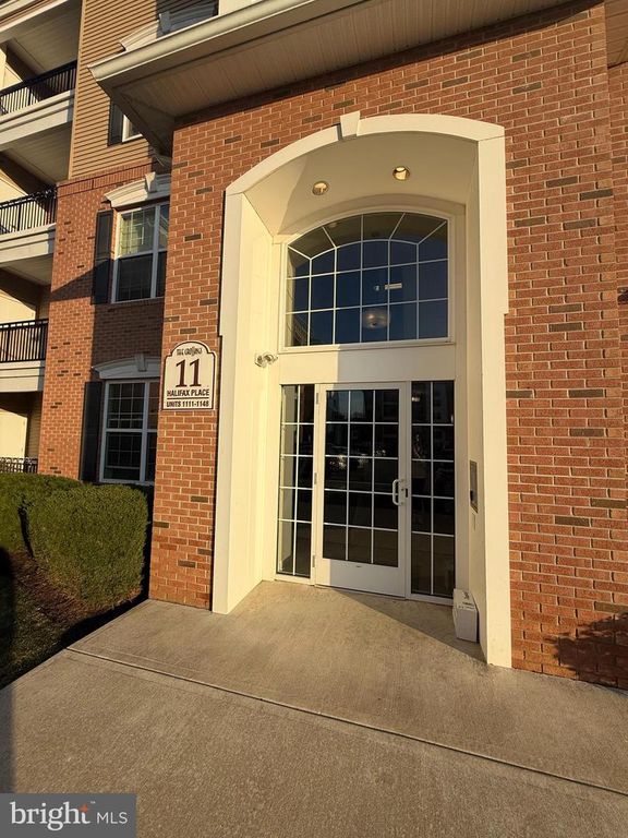 1136 HALIFAX PL, Hamilton, NJ 08619