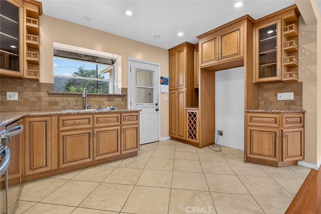 2948 Mayfield, La Crescenta, CA 91214