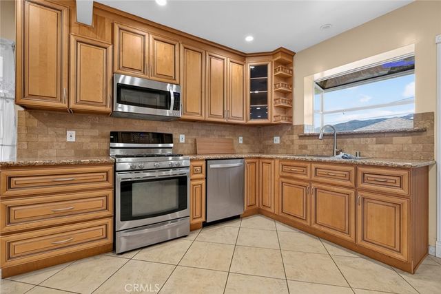 2948 Mayfield, La Crescenta, CA 91214