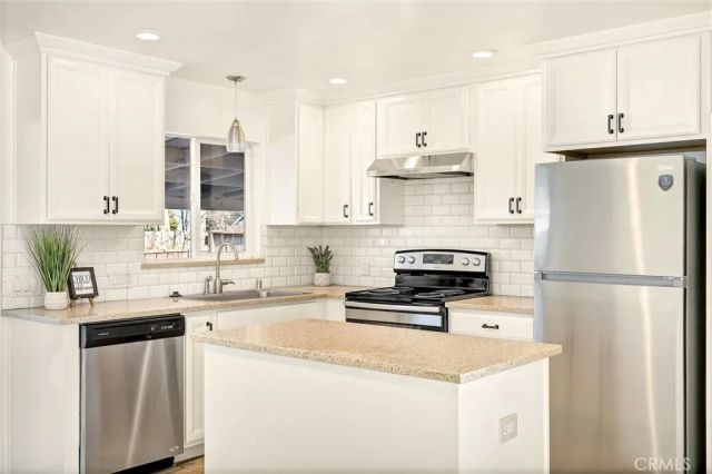 438 W 1st, Chico, CA 95926