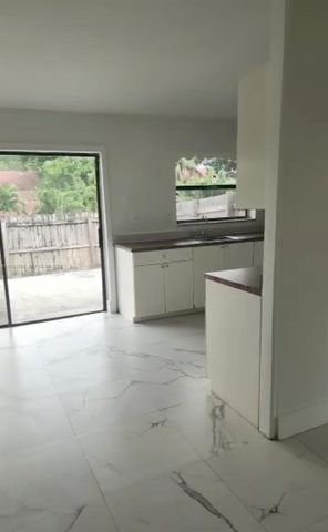 13949 SW 281st Ter 13949, Homestead, FL 33033