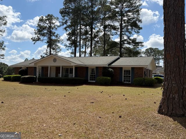 122 Delacy Street, Eastman, GA 31023