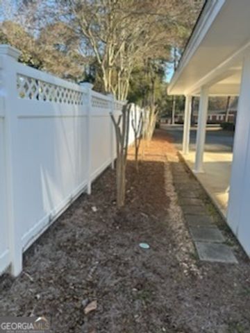 122 Delacy Street, Eastman, GA 31023