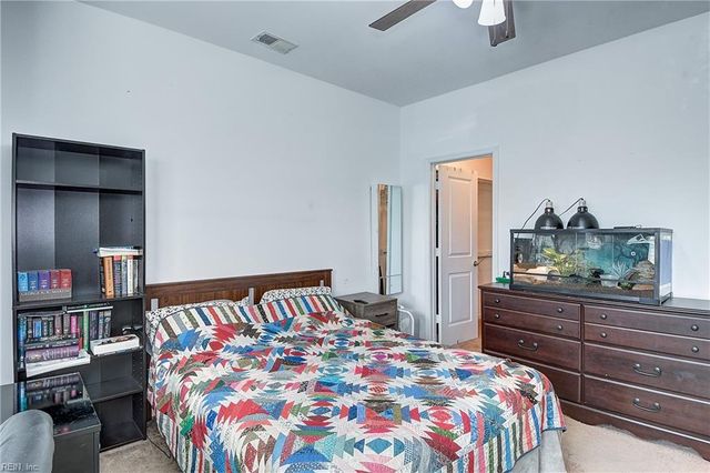 602 Lacy Oak DR, Chesapeake, VA 23320