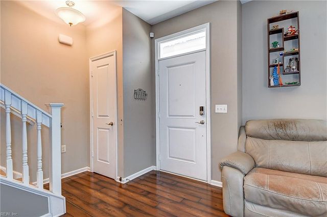 602 Lacy Oak DR, Chesapeake, VA 23320