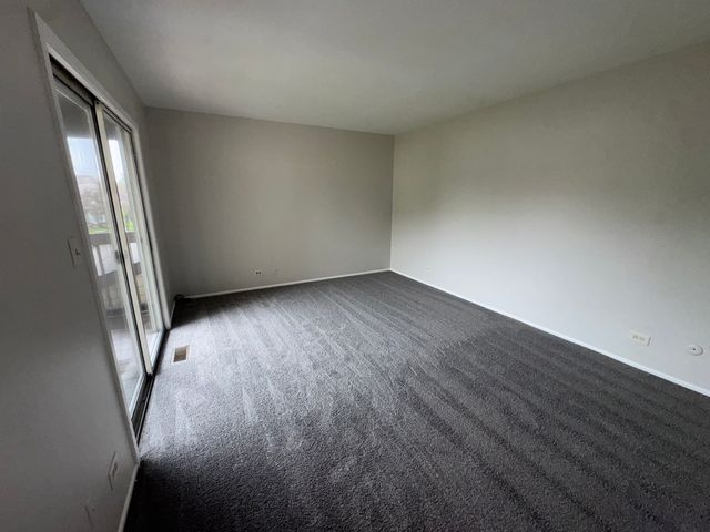 10G Fernwood Drive 10G, Bolingbrook, IL 60440