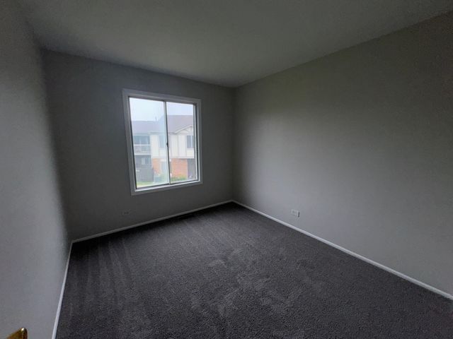 10G Fernwood Drive 10G, Bolingbrook, IL 60440