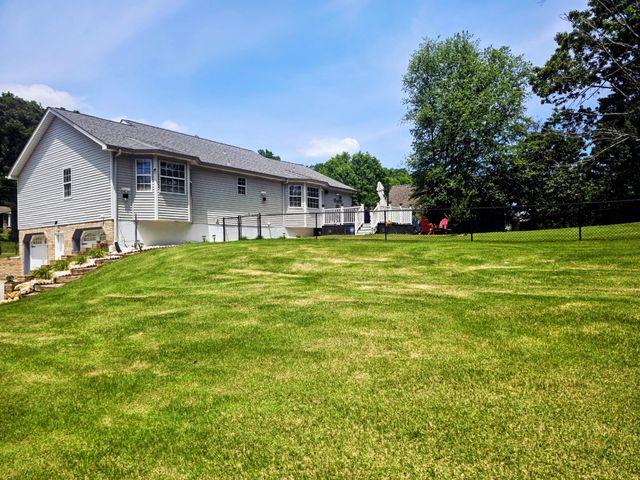 463 County Road 135, Riceville, TN 37370