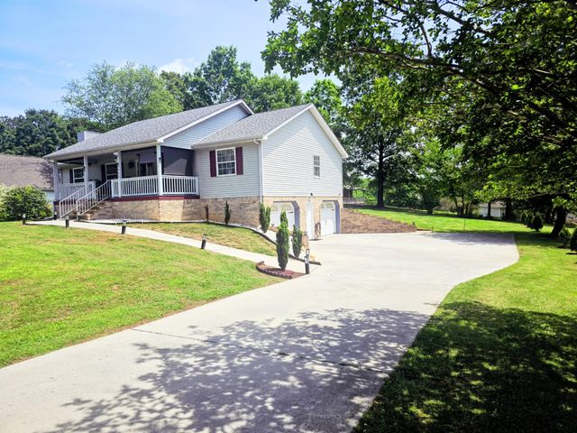463 County Road 135, Riceville, TN 37370