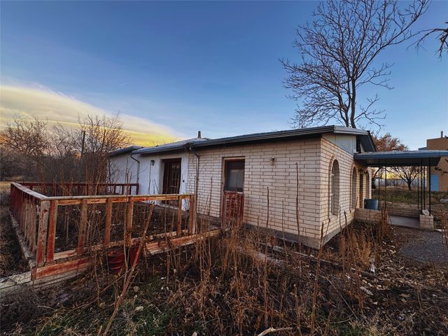 2 Siri Singh Sahib Lane, Espanola, NM 87532