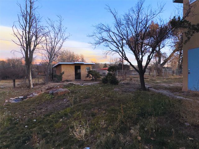 2 Siri Singh Sahib Lane, Espanola, NM 87532