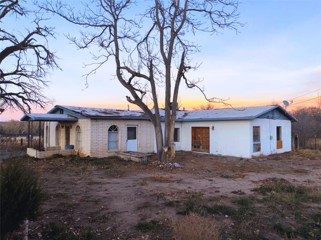 2 Siri Singh Sahib Lane, Espanola, NM 87532