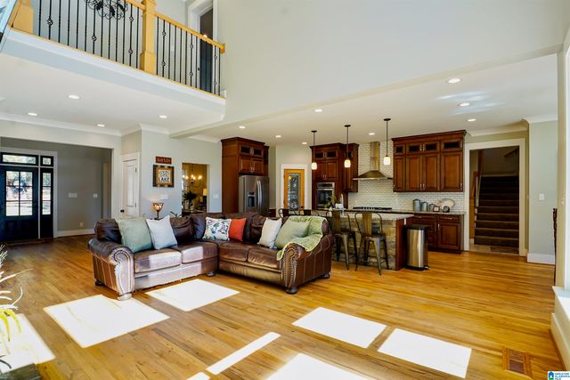 555 MOUNTAIN VIEW DRIVE, Wilsonville, AL 35186