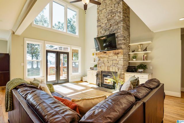 555 MOUNTAIN VIEW DRIVE, Wilsonville, AL 35186