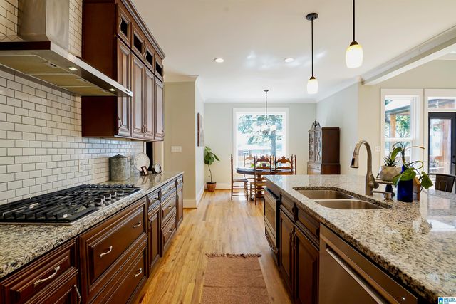 555 MOUNTAIN VIEW DRIVE, Wilsonville, AL 35186