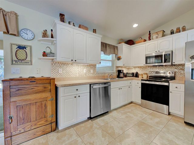 7339 CAMEO CIRCLE, North Port, FL 34291