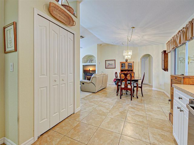 7339 CAMEO CIRCLE, North Port, FL 34291