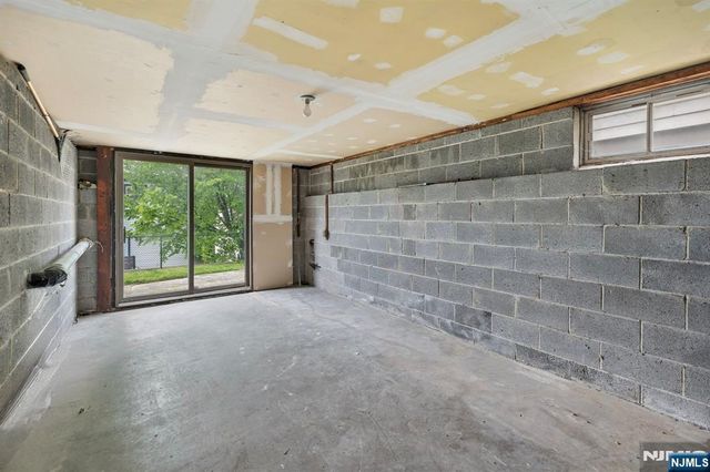95 Park Place, Kearny, NJ 07032