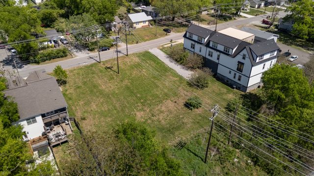 557 Veritas St, Nashville, TN 37211