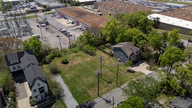 557 Veritas St, Nashville, TN 37211