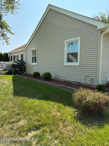 112 Pilatus Platz D, Freehold, NJ 07728