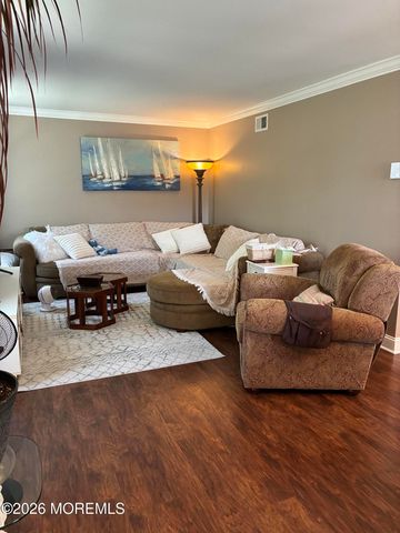 112 Pilatus Platz D, Freehold, NJ 07728