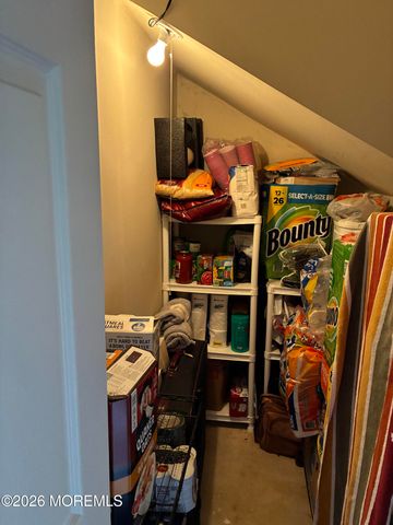 112 Pilatus Platz D, Freehold, NJ 07728