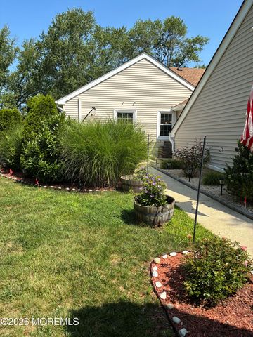 112 Pilatus Platz D, Freehold, NJ 07728