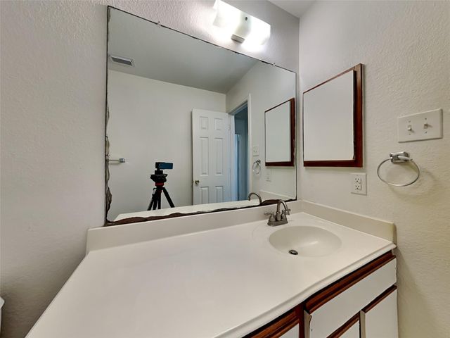 11110 Vanilla Circle Court, Houston, TX 77044