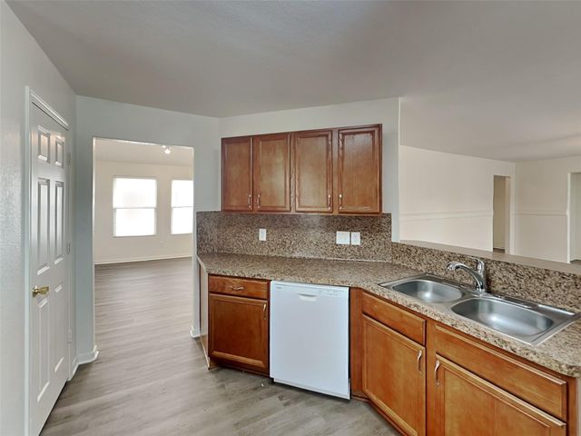 11110 Vanilla Circle Court, Houston, TX 77044