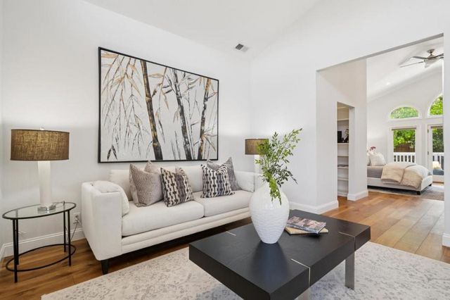 678 Barneson Avenue, San Mateo, CA 94402