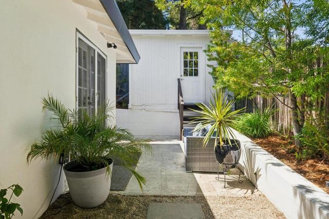 678 Barneson Avenue, San Mateo, CA 94402