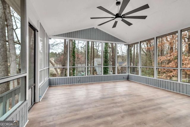 4497 Glenforest Drive NE, Roswell, GA 30075