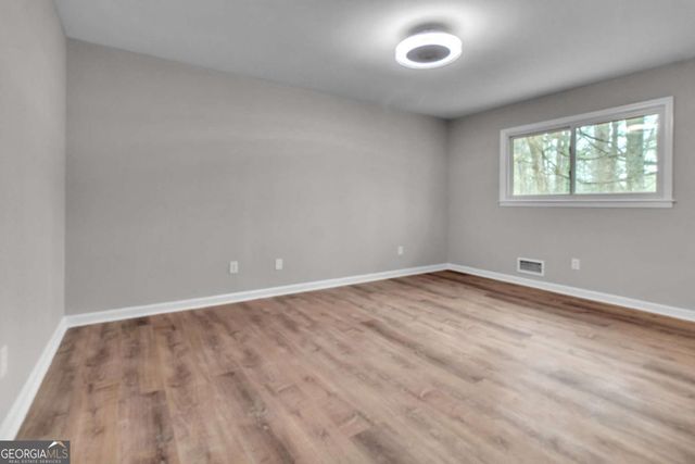 4497 Glenforest Drive NE, Roswell, GA 30075