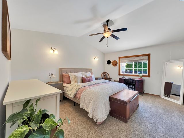 192205 E 247th Pr Se, Kennewick, WA 99337