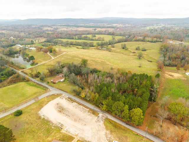 3284 Finch Road, Bismarck, AR 71929