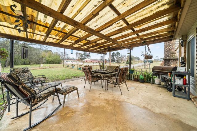 3284 Finch Road, Bismarck, AR 71929