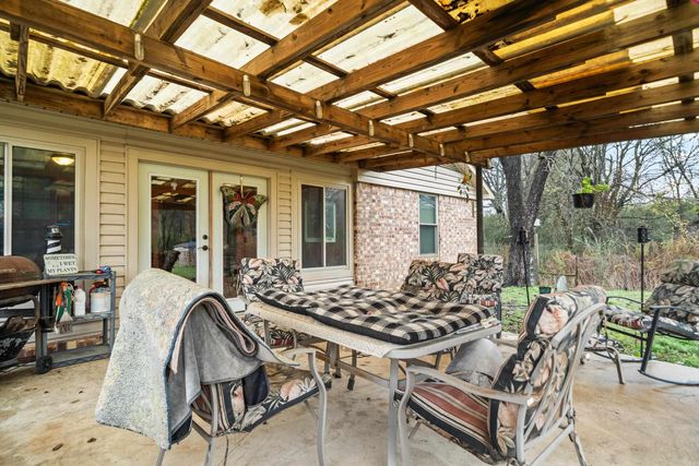 3284 Finch Road, Bismarck, AR 71929