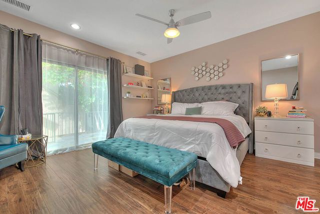 1821 S Sycamore Avenue, Los Angeles, CA 90019