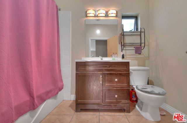 1821 S Sycamore Avenue, Los Angeles, CA 90019