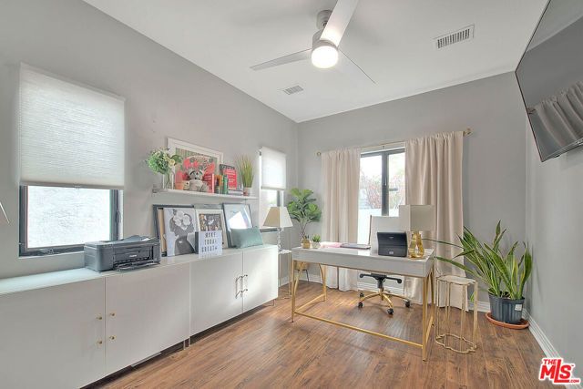 1821 S Sycamore Avenue, Los Angeles, CA 90019