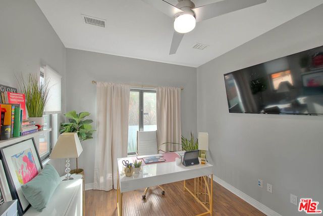 1821 S Sycamore Avenue, Los Angeles, CA 90019