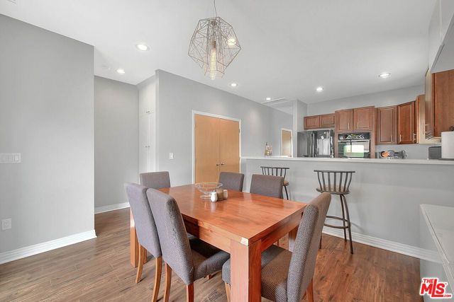 1821 S Sycamore Avenue, Los Angeles, CA 90019